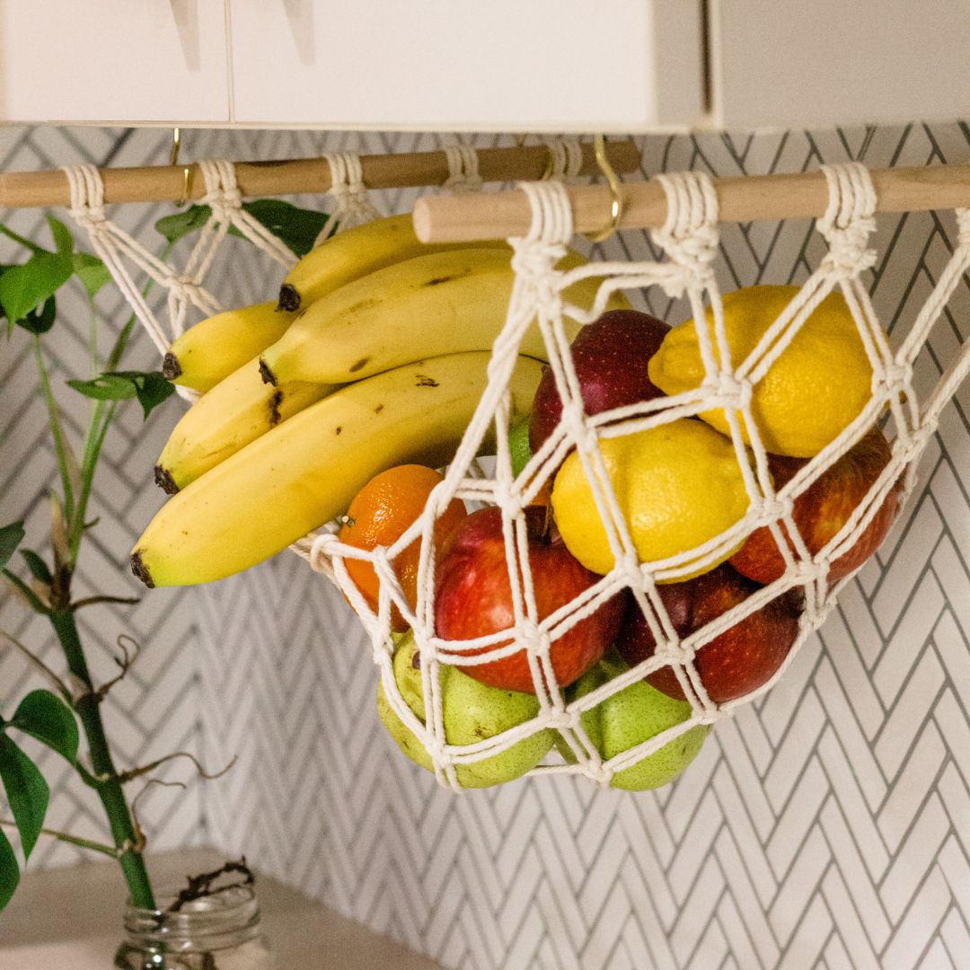 Crafting a Macrame Fruit Hammock for Kitchen Organization插图4