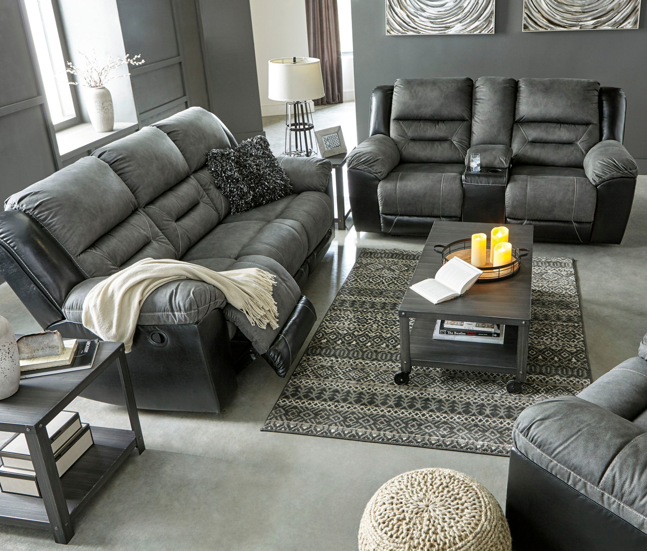 Kick Back and Relax: The Comfort of a Double Recliner Couch插图3