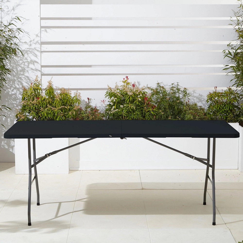 black folding table